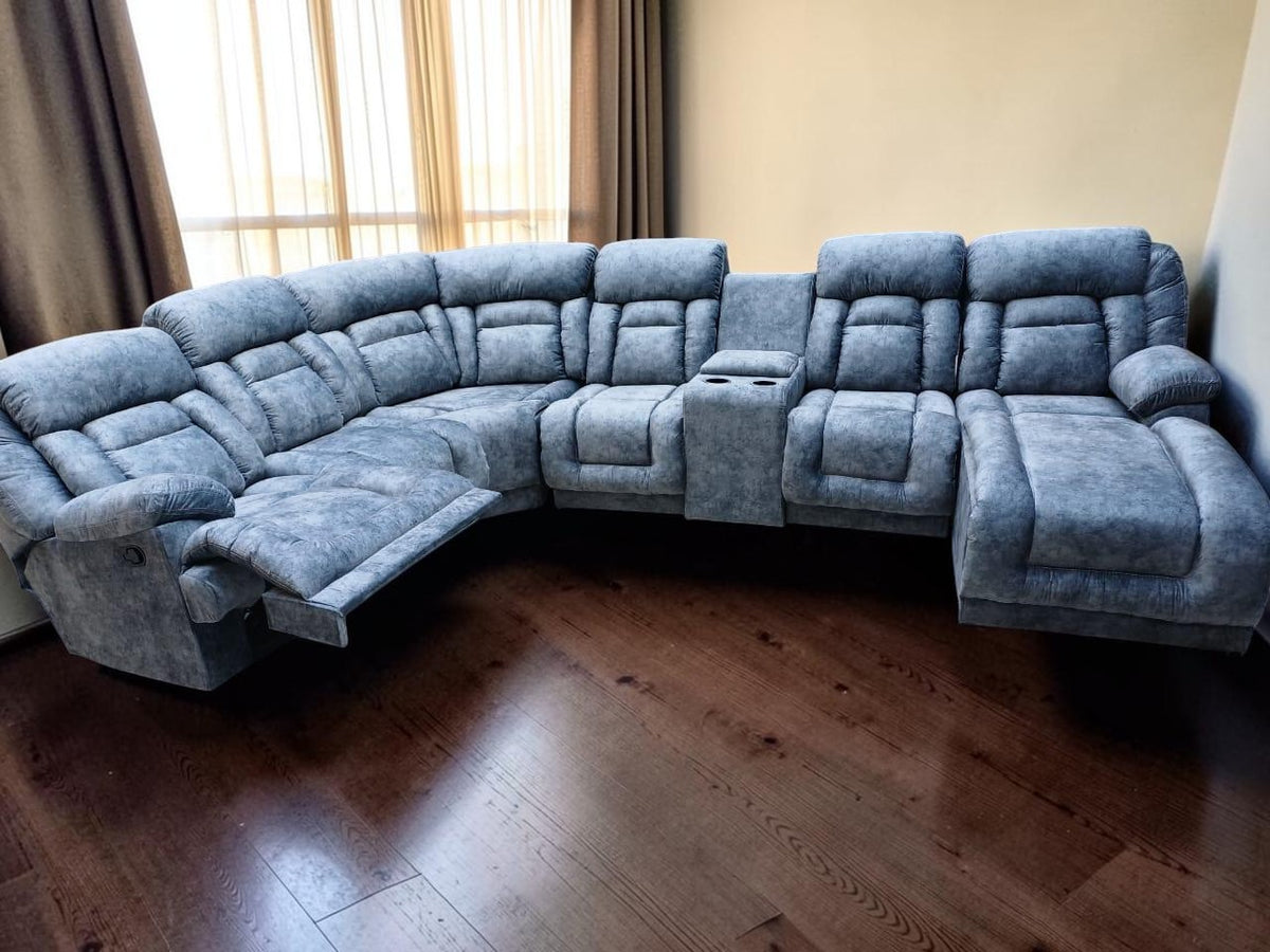 Sala modular CASA GARRIDO Muebles modelo Islandia gris con reclinables, hielera y portavasos integrados.